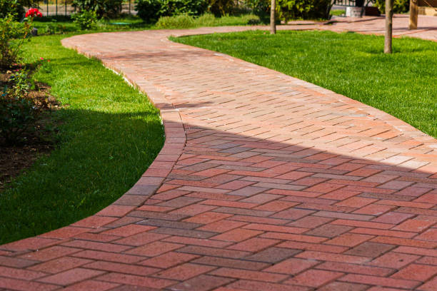 Best Custom Driveway Pavers  in Vassar, MI